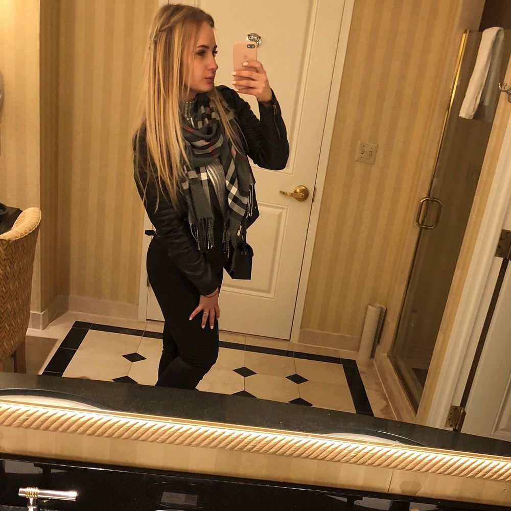 Meet your Posher, Yelizaveta